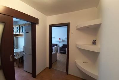 Apartament cu 2 camere semidecomandat, mobilat în Universității - 2