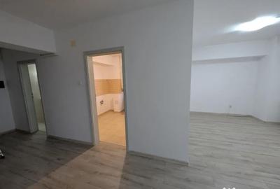 Apartament cu 3 camere decomandat în Unirii - 2