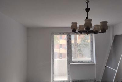 Apartament cu 2 camere semidecomandat în Central - 1