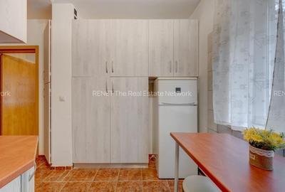 Garsonieră decomandată în Basarabia