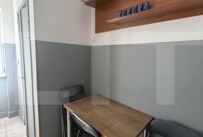 Apartament cu 2 camere decomandat în Podgoria