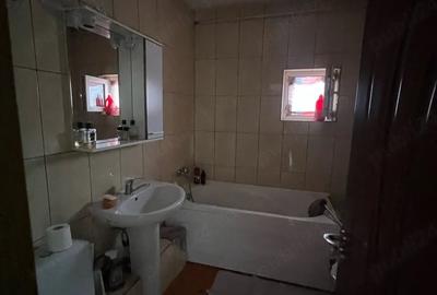 Apartament cu 4 camere decomandat în Central - 6