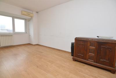 Apartament cu 4 camere decomandat în Victoriei - 15