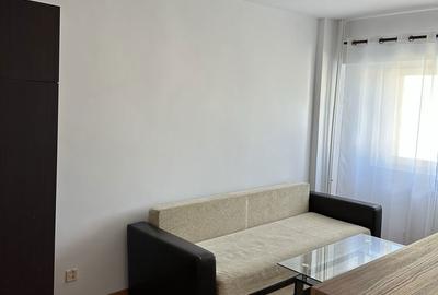 Garsonieră decomandată în Central - 1