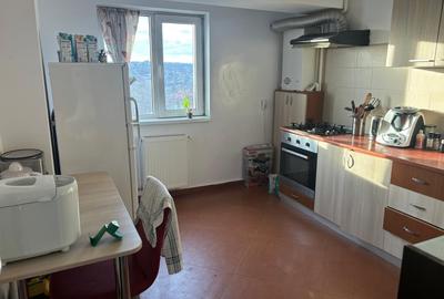 Apartament 4 camere in zona Centru - Pod de Fier - 3