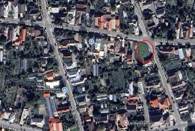 Teren de 561 mp, în Central - 2