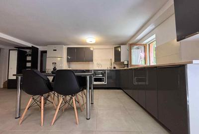 Apartament cu 3 camere semidecomandat, mobilat în Mănăștur