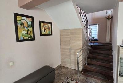 Casă cu 4 camere cu Teren 1000 Mp în Berești - 3