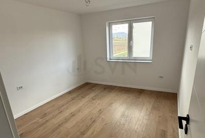 Casă individuală cu 4 camere cu Canalizare în Sânpetru - 14