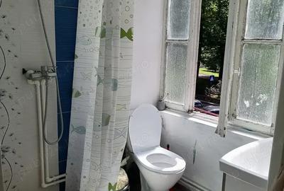 Ultracentral Sinaia, apt 2 camere, garaj, etaj 1 - 2