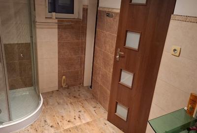 Casă individuală cu 6 camere cu Canalizare în Autogară - 14