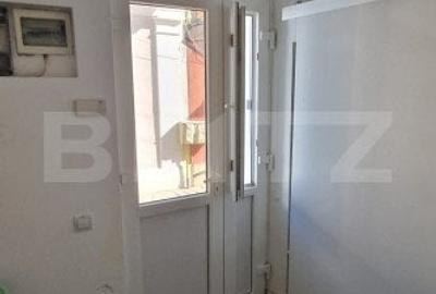 Spatiu comercial ultracentral, parter si etaj, 130 mp utili, acces stradal - 6