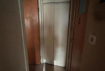 Apartament cu 3 camere semidecomandat în Militari - 1