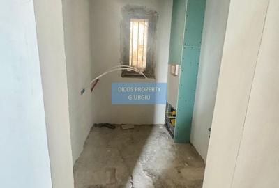 Casă individuală cu 7 camere cu Canalizare în Central - 15