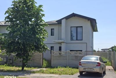 Casă cu 4 camere cu Teren 250 Mp în Berceni