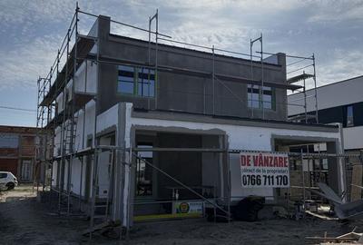 Casă cu 3 camere în Moșnița Nouă - 3