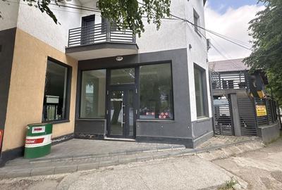 Spațiu comercial, de 60 mp, în Central - 3