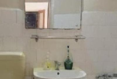 Apartament cu 3 camere semidecomandat în Berceni - 11