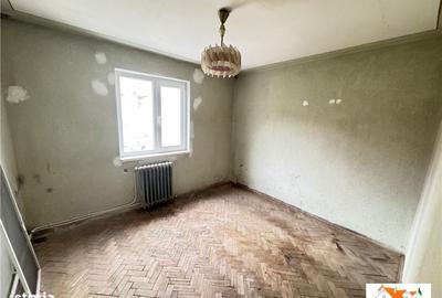 Apartament cu 2 camere în Cetate