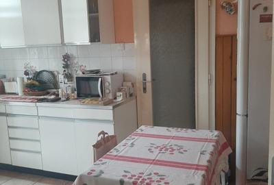 Apartament spațios  central – 120 mp construiti - 11