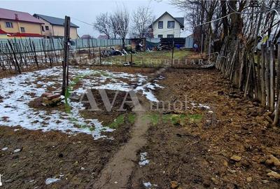 Casă cu 3 camere cu Teren 500 Mp în Șerbănești - 2