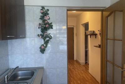 Apartament cu 2 camere decomandat în Titulescu - 7