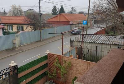 Casă cu 4 camere cu Canalizare în Km 5 - 3