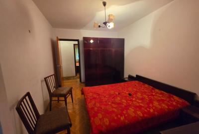 Apartament cu 3 camere semidecomandat în Dristor - 8