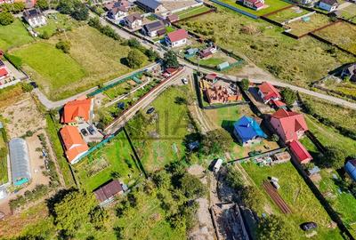 Teren intravilan generos de 1.430 mp in Carpinis, investitie sigura langa Brasov Teren intravilan generos de 1.430 mp in Carpinis, investitie sigura langa Brasov - 9