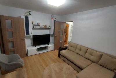 Apartament cu 2 camere decomandat în Trivale