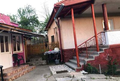 Casă cu 4 camere în Central - 4