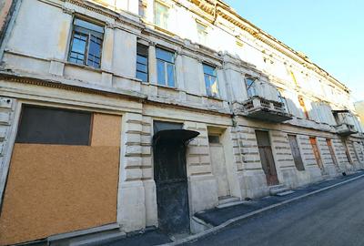 Clădire istorică – fost hotel emblematic în Centrul Istoric - 4