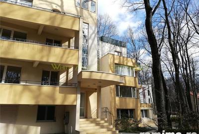 Apartament cu 6 camere decomandat în Băneasa