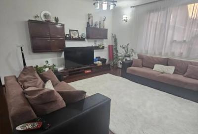 Casă cu 7 camere cu Teren 518 Mp în Cârcea - 11