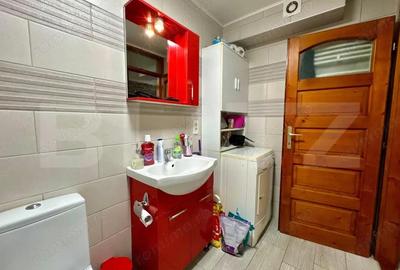 Apartament cu 2 camere decomandat în Decebal