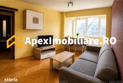 Apartament cu 2 camere decomandat în Pajura