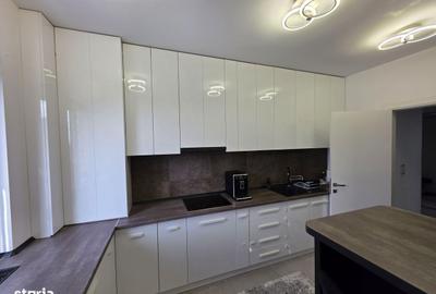 Apartament cu 3 camere în Berceni - 2