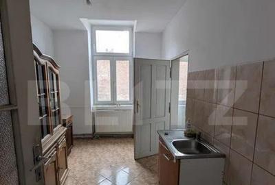 Apartament\Spatiu birou cu 3 camere, 105 mp, spatios, zona u - 4