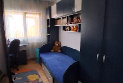 Apartament 4 camere decomandat Carefour Felicia id oferta 159464 - 6