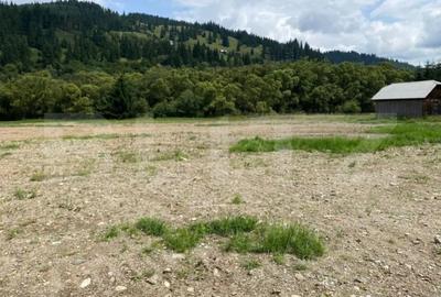 Teren de 8366 mp, în Central - 2