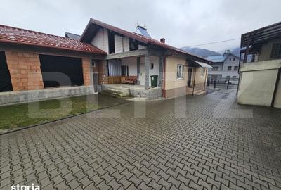 Casă cu 5 camere cu Teren 3566 Mp în Rebrișoara - 15