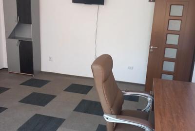 Spațiu comercial, de 25 mp, în Tătărași - 2