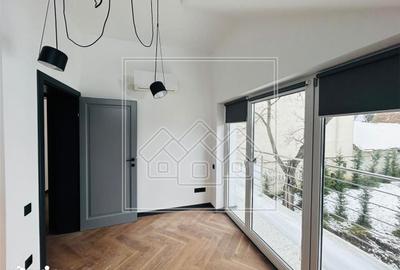Apartament cu 2 camere, mobilat în Turnișor - 1
