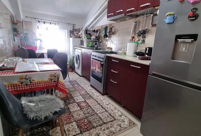 Apartament 2 camere decomandat, mobilat, parcare, zona Metalurgiei - 5