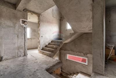 Casă individuală cu 10 camere cu Teren 629 Mp în Dâmbul Rotund - 22