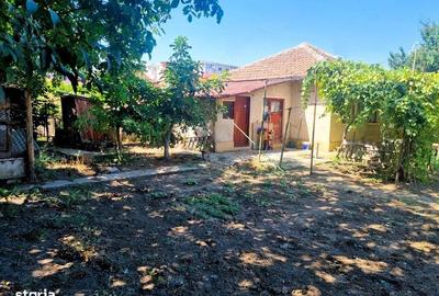 Casă cu 4 camere în Km 5