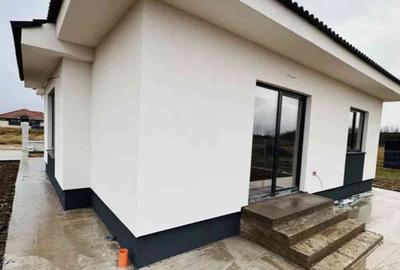 Casă cu 4 camere în Cheriu - 1