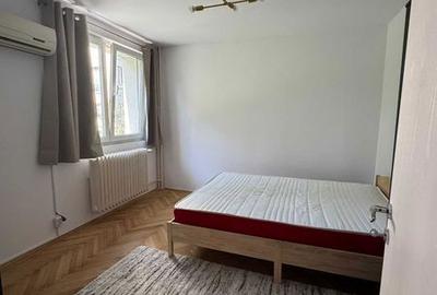 Apartament cu 2 camere semidecomandat în Titan - 4
