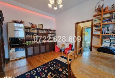 Casă cu 5 camere cu Teren 100 Mp în Central - 17