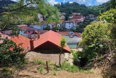 CASA CU TEREN IN Cartierul Schei CASA CU TEREN IN Cartierul Schei - 4